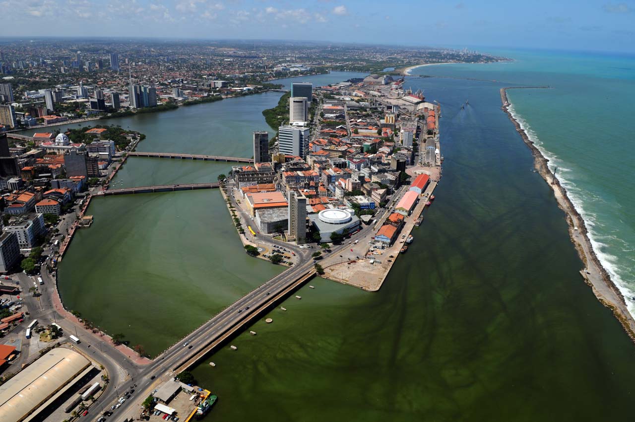 Cooperfretur - Tradição em transporte em Recife e Pernambuco